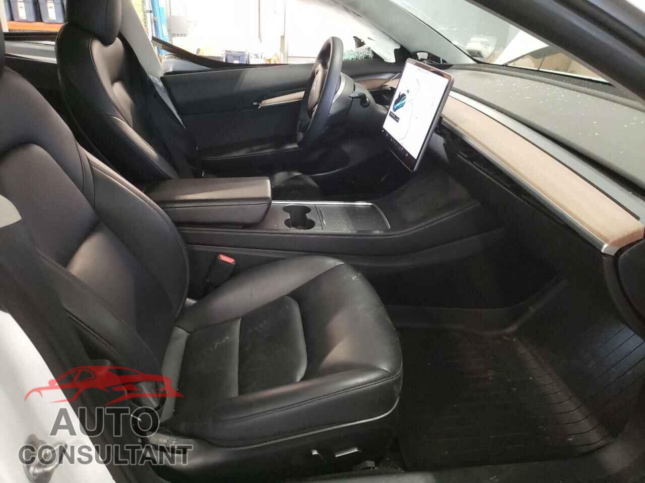TESLA MODEL 3 2022 - 5YJ3E1EB4NF120035
