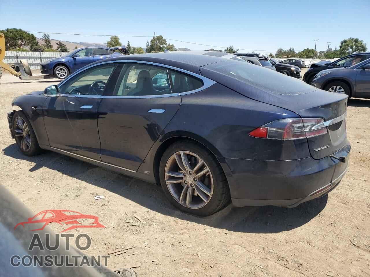 TESLA MODEL S 2013 - 5YJSA1CN2DFP09118
