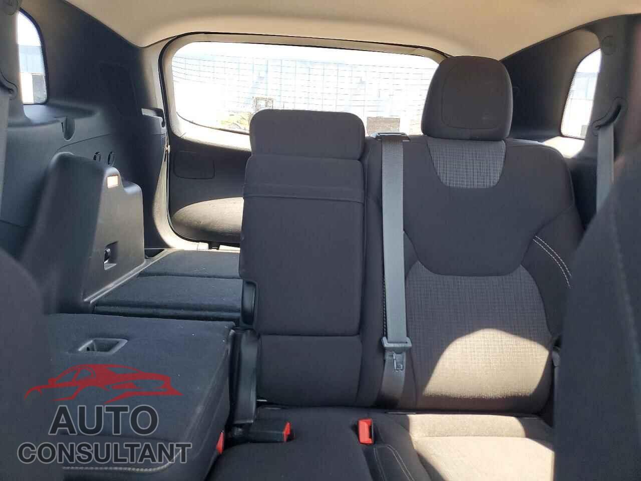 JEEP CHEROKEE 2015 - 1C4PJMCB2FW510033