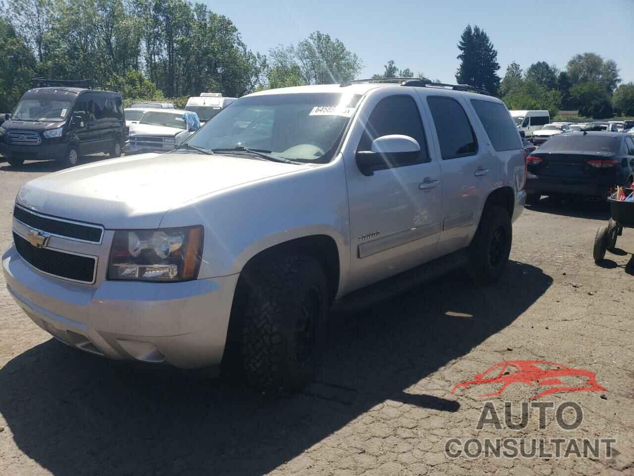 CHEVROLET TAHOE 2011 - 1GNSKBE07BR211757