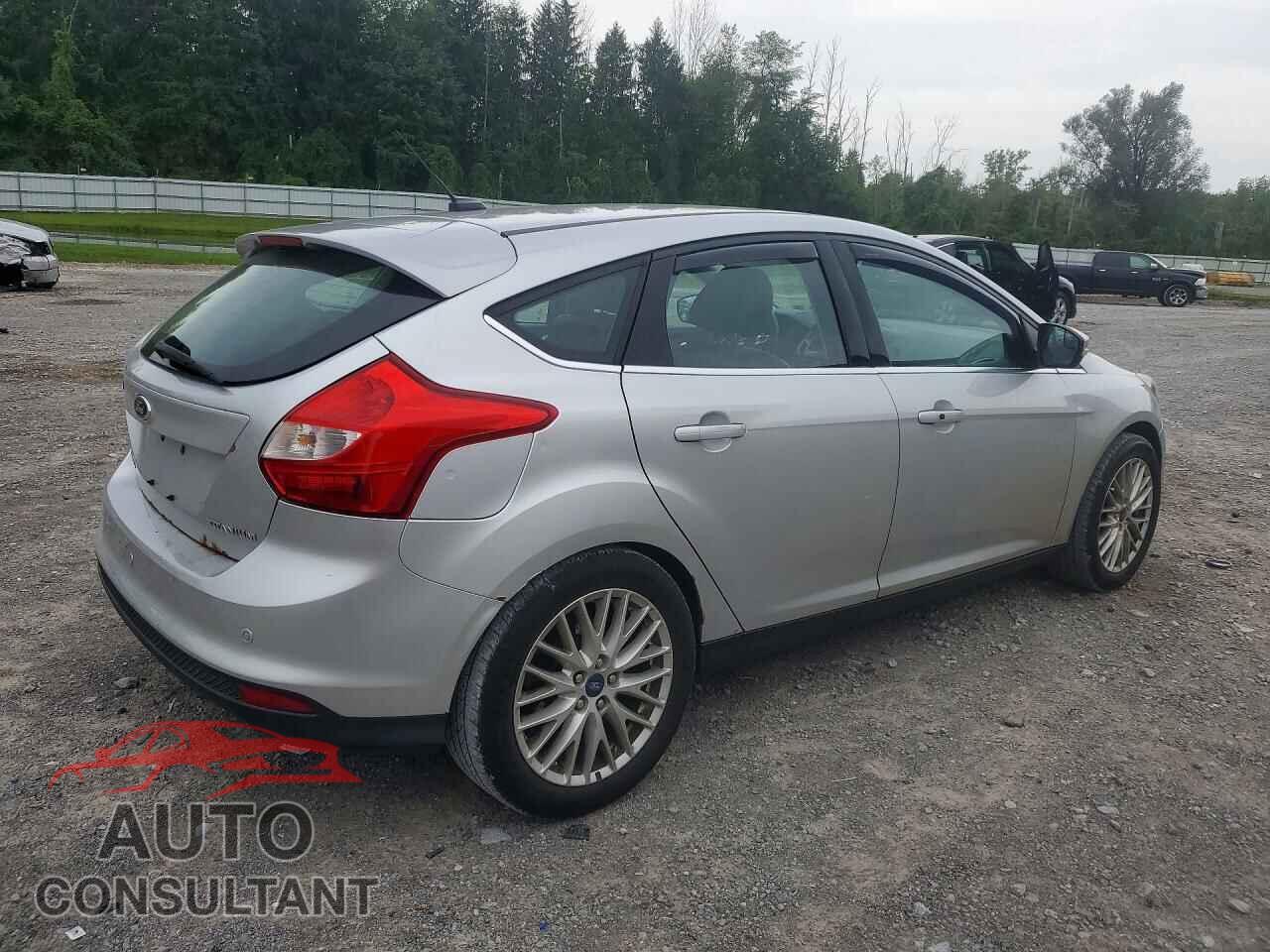 FORD FOCUS 2014 - 1FADP3N21EL245085
