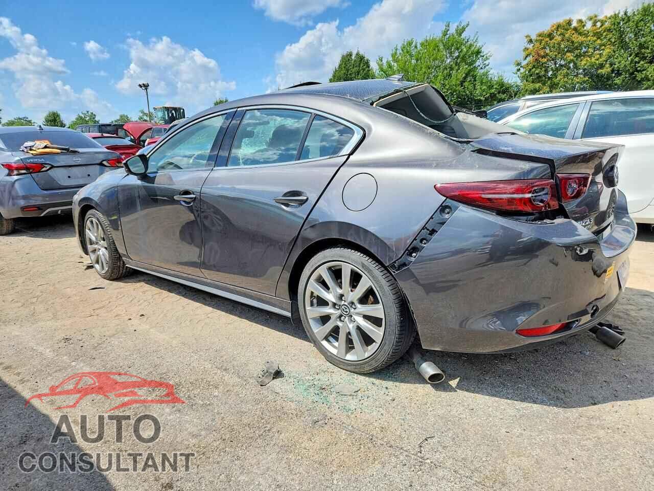 MAZDA 3 2021 - 3MZBPBDM6MM205352