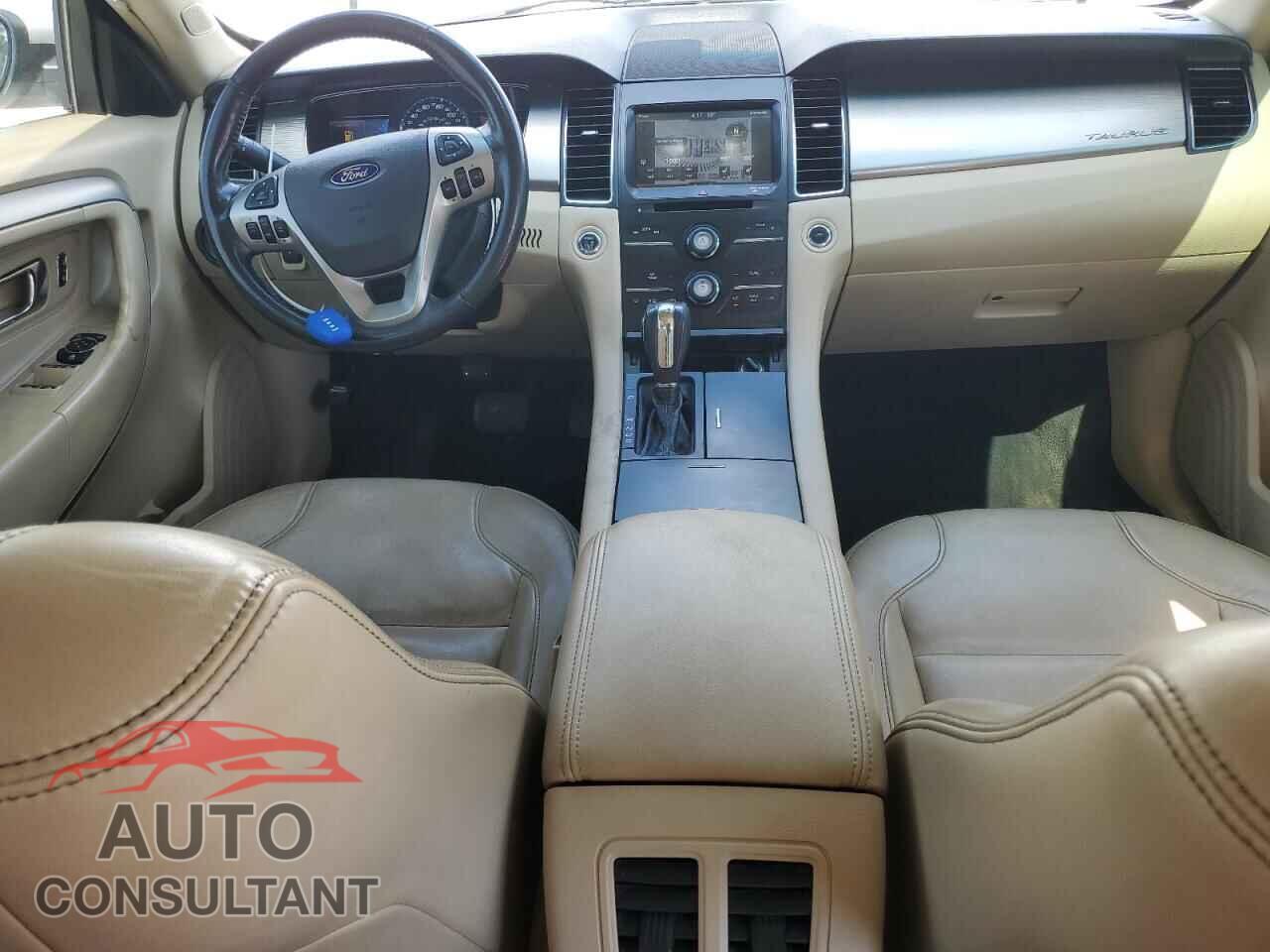 FORD TAURUS 2013 - 1FAHP2E85DG152089