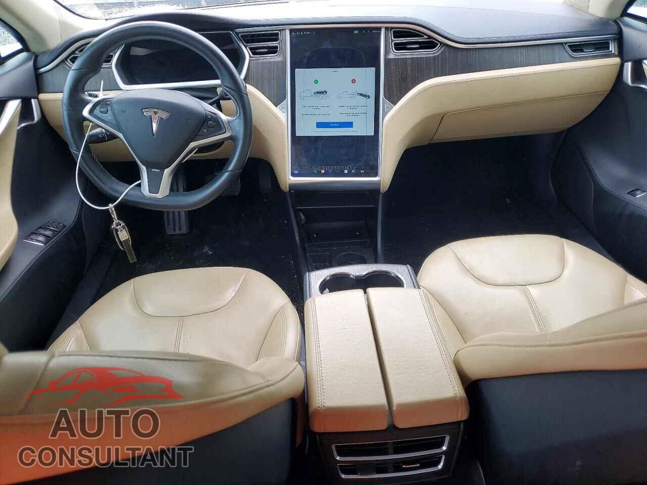 TESLA MODEL S 2013 - 5YJSA1CN0DFP22076