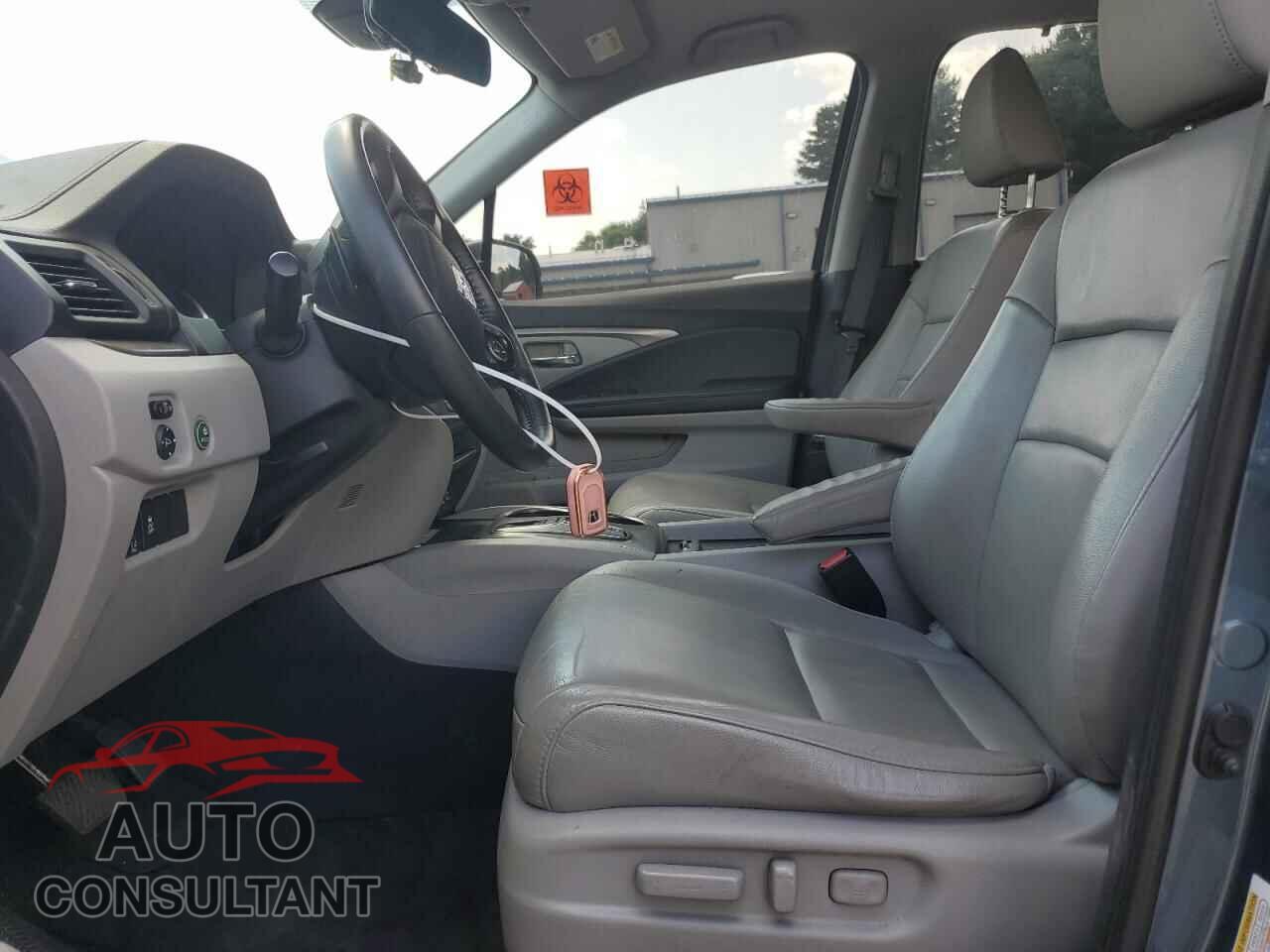 HONDA PILOT 2021 - 5FNYF6H23MB068942