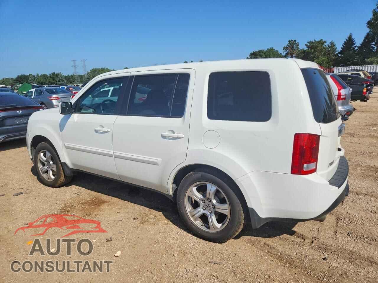 HONDA PILOT 2013 - 5FNYF4H55DB086406