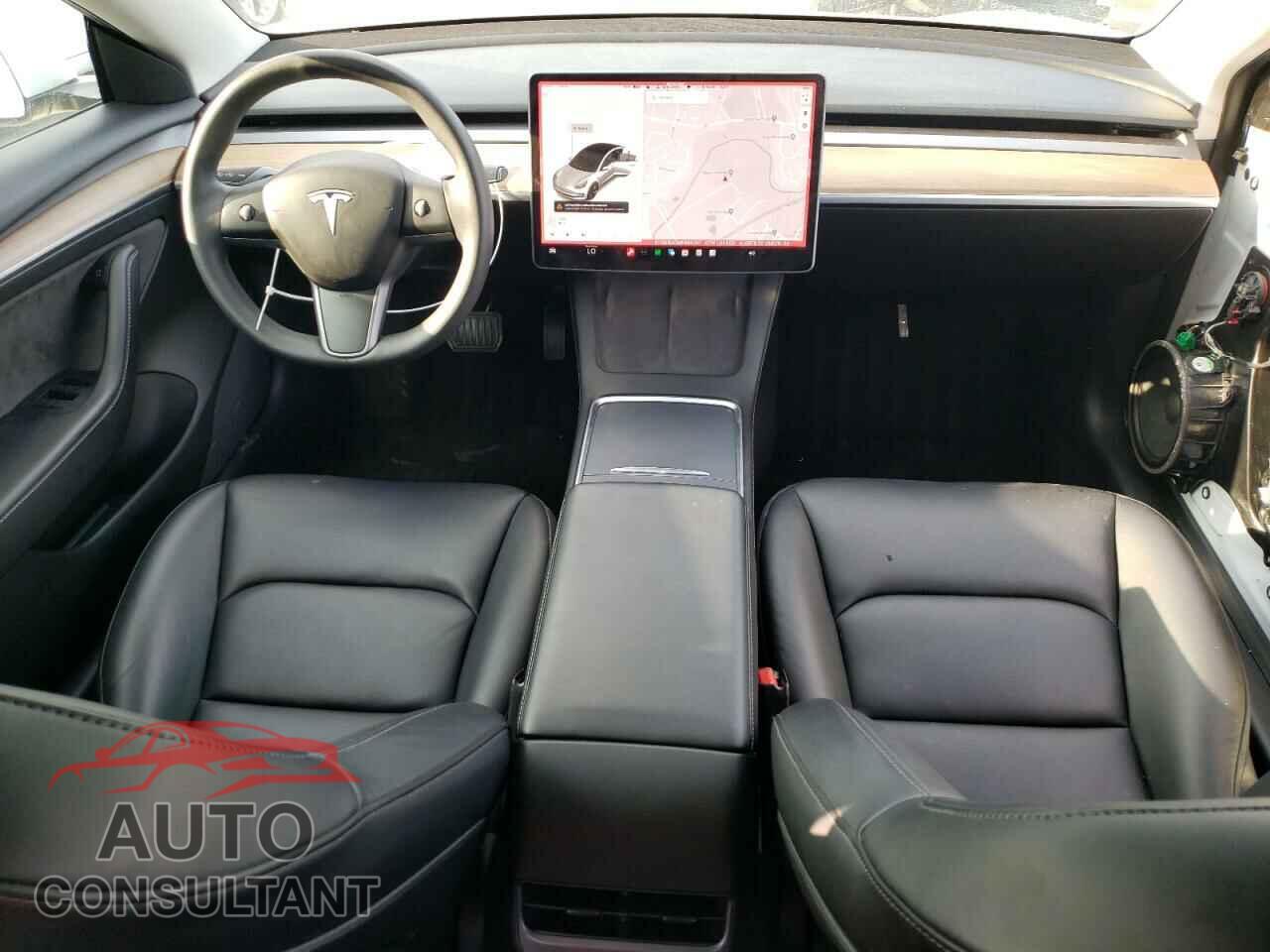 TESLA MODEL 3 2021 - 5YJ3E1EA2MF084707