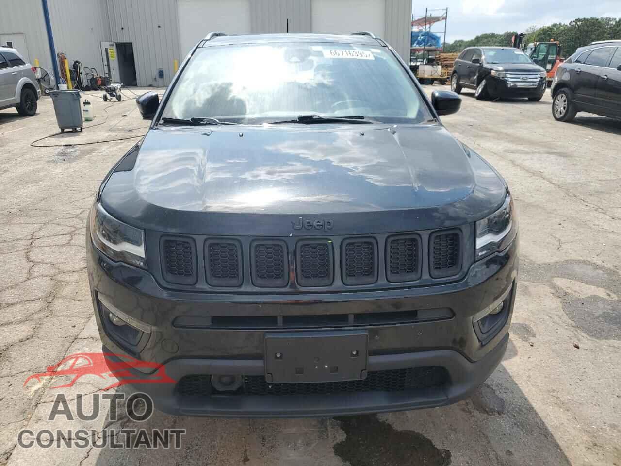 JEEP COMPASS 2017 - 3C4NJDBB6HT665606