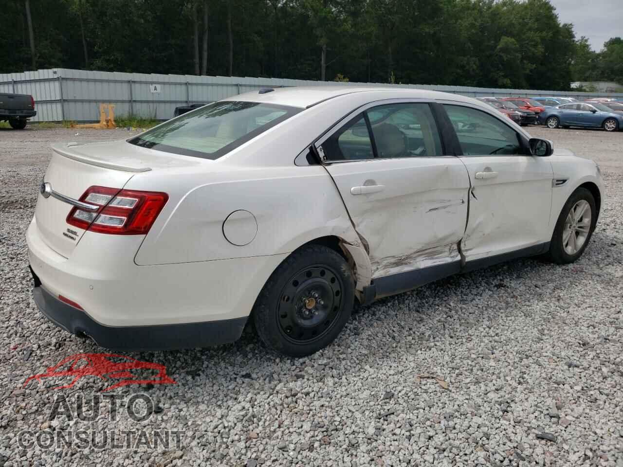FORD TAURUS 2015 - 1FAHP2E87FG186571