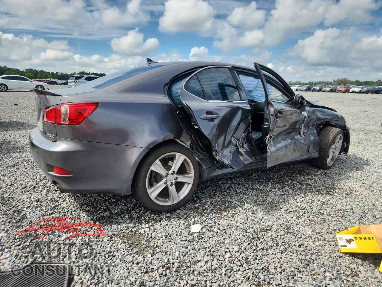 LEXUS IS 2012 - JTHBF5C2XC5168249