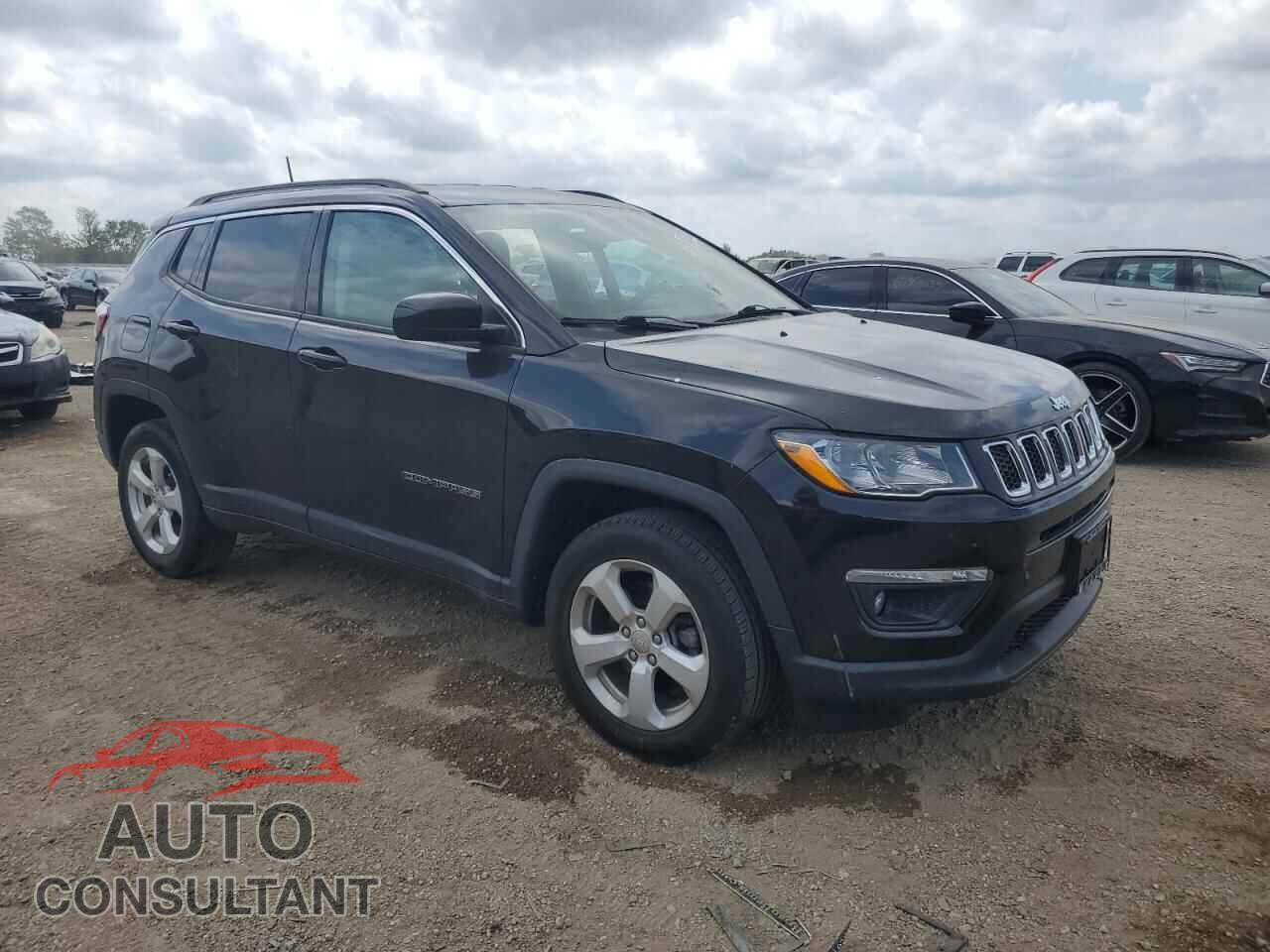 JEEP COMPASS 2018 - 3C4NJDBB0JT482207