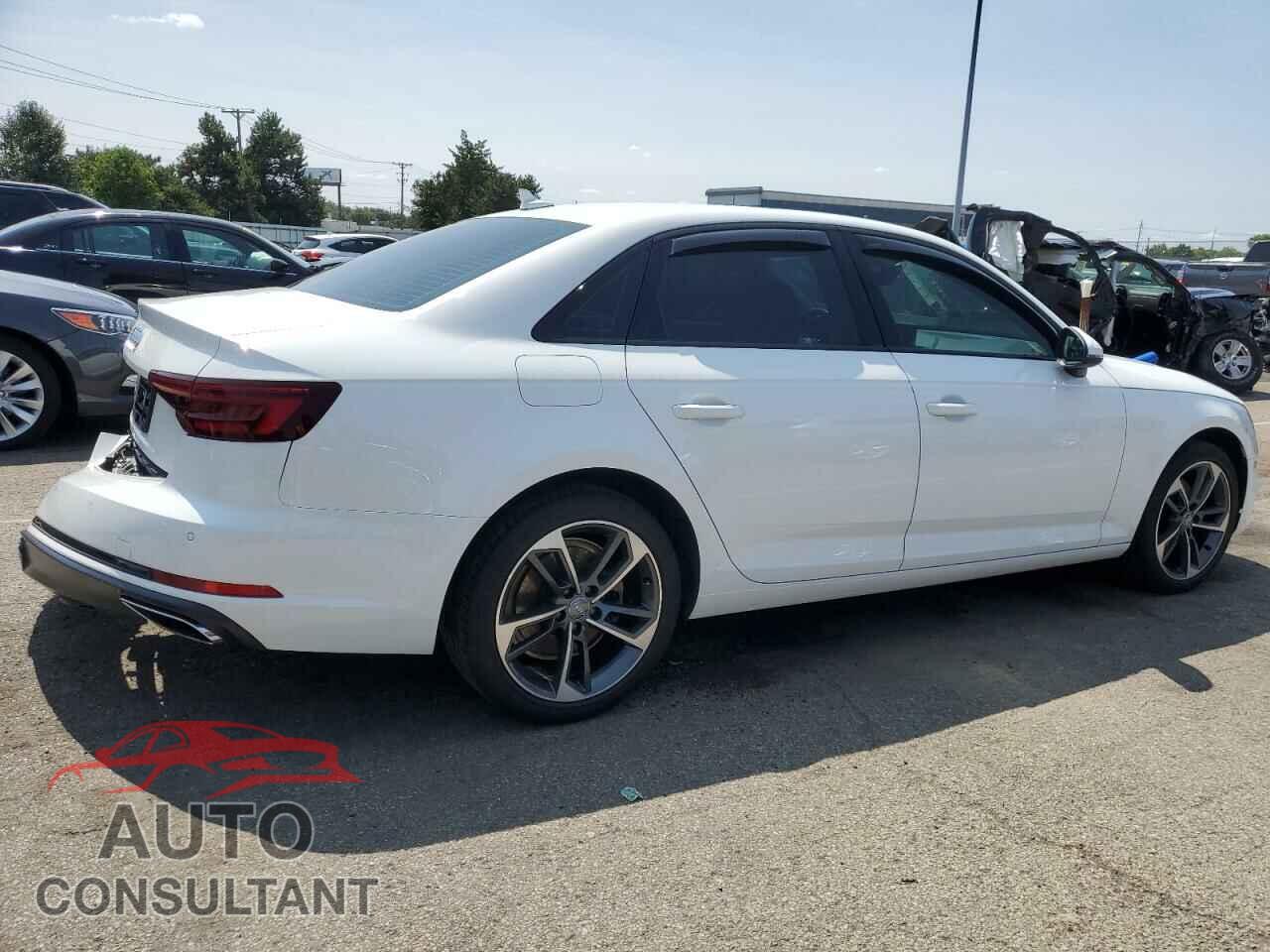 AUDI A4 2019 - WAUGMAF46KN017598