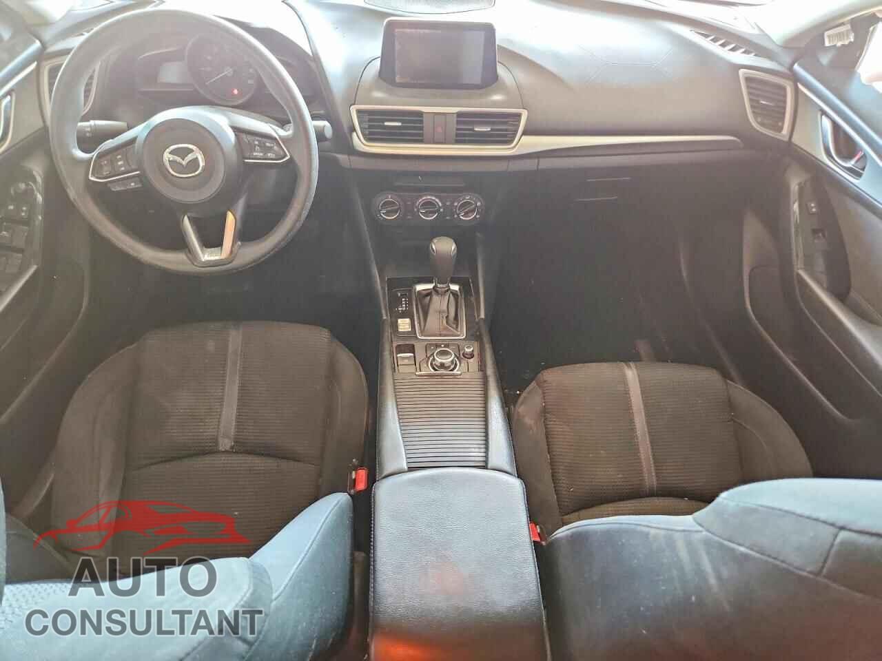 MAZDA 3 2017 - 3MZBN1U72HM124221