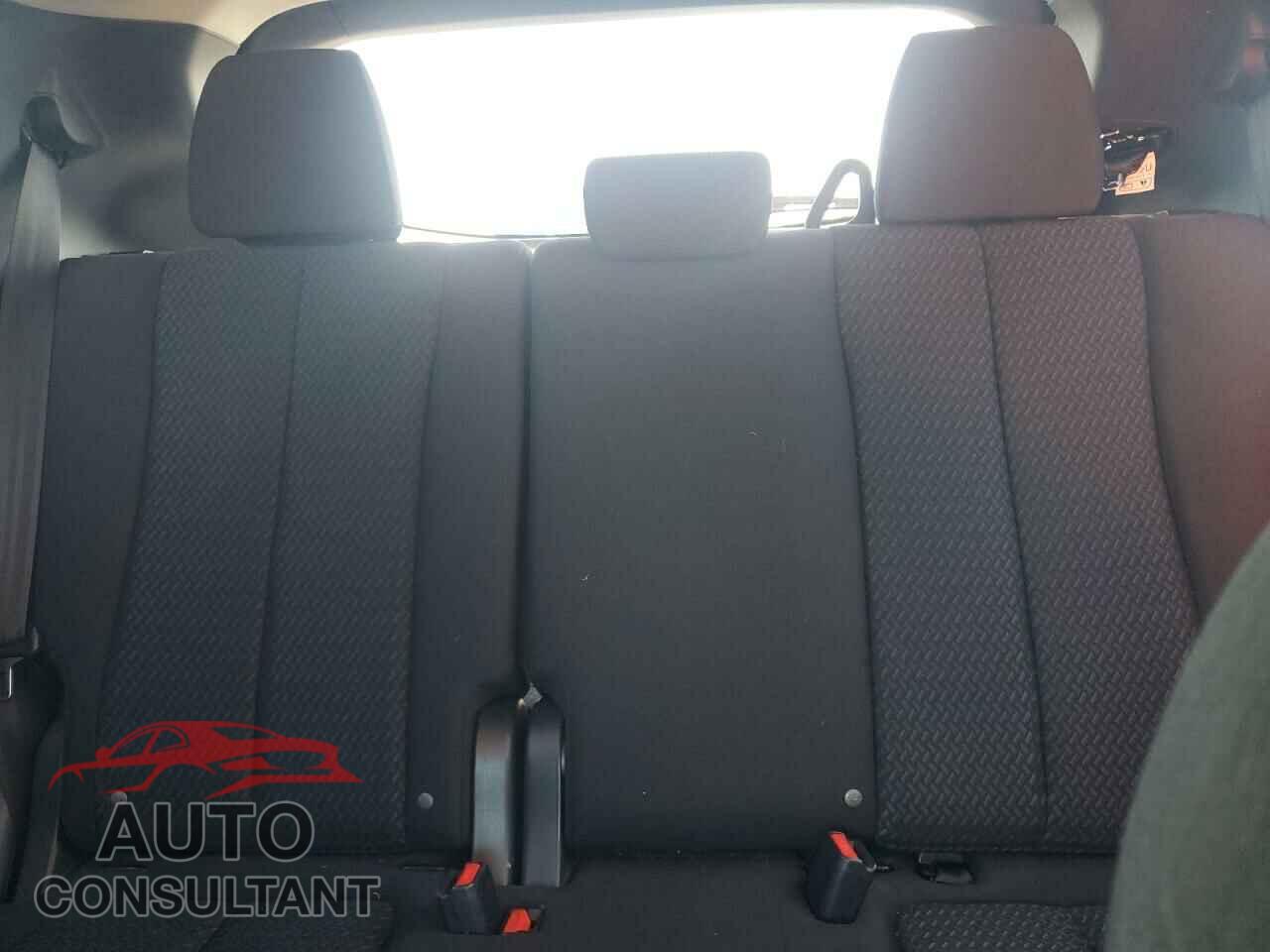 MITSUBISHI ECLIPSE 2023 - JA4ATVAA7PZ041337