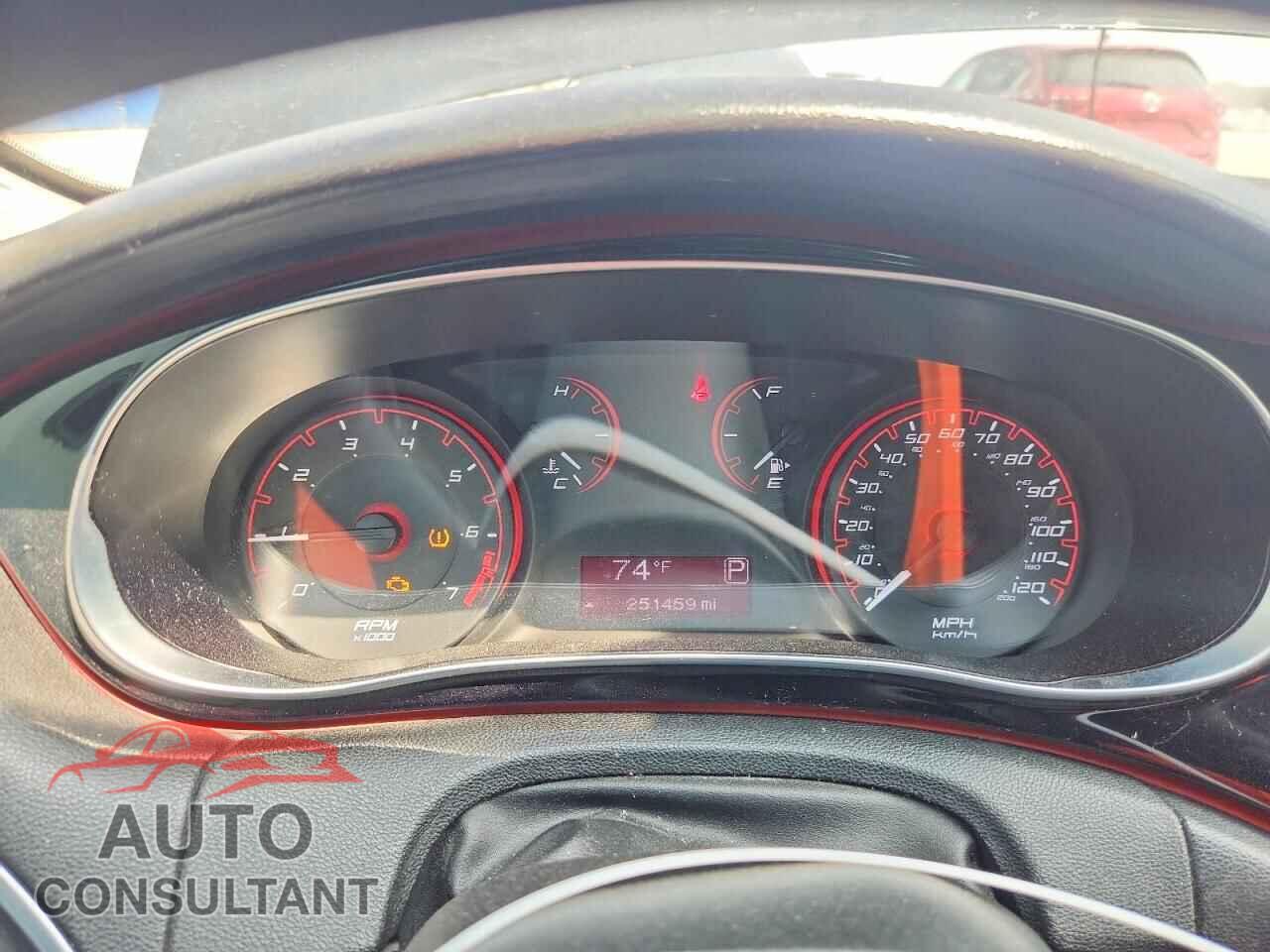 DODGE DART 2015 - 1C3CDFBB1FD306410