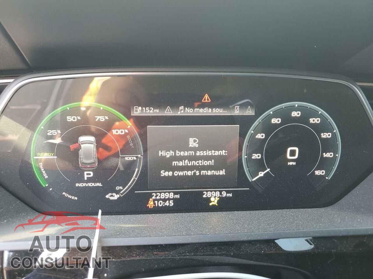 AUDI E-TRON 2021 - WA1LAAGE9MB041104