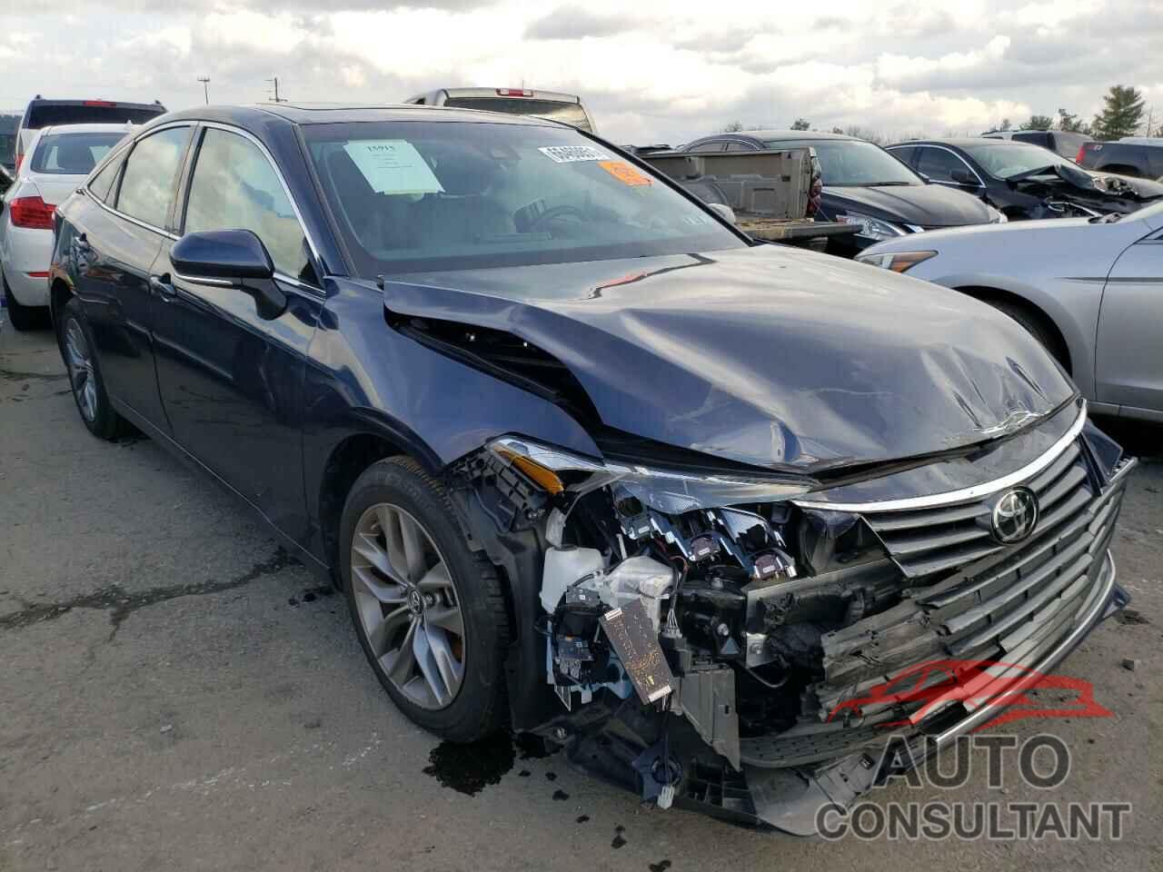 TOYOTA AVALON 2019 - 4T1BZ1FB0KU026442