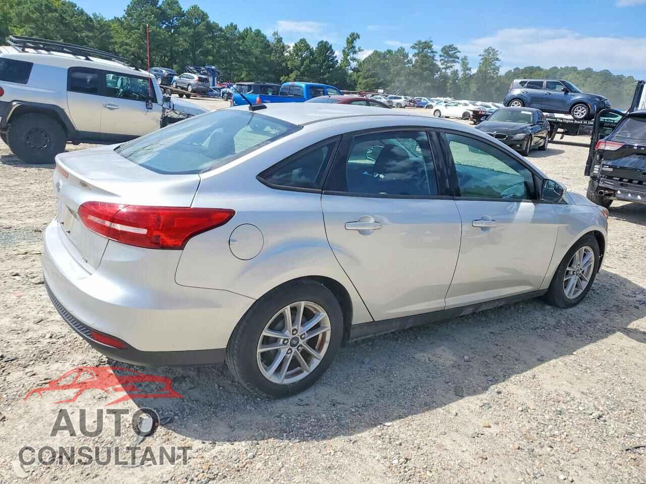 FORD FOCUS 2016 - 1FADP3F24GL272394