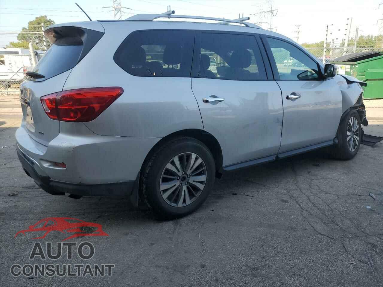 NISSAN PATHFINDER 2017 - 5N1DR2MM7HC910105