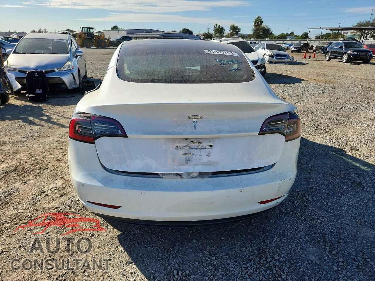 TESLA MODEL 3 2022 - 5YJ3E1EA1NF144607