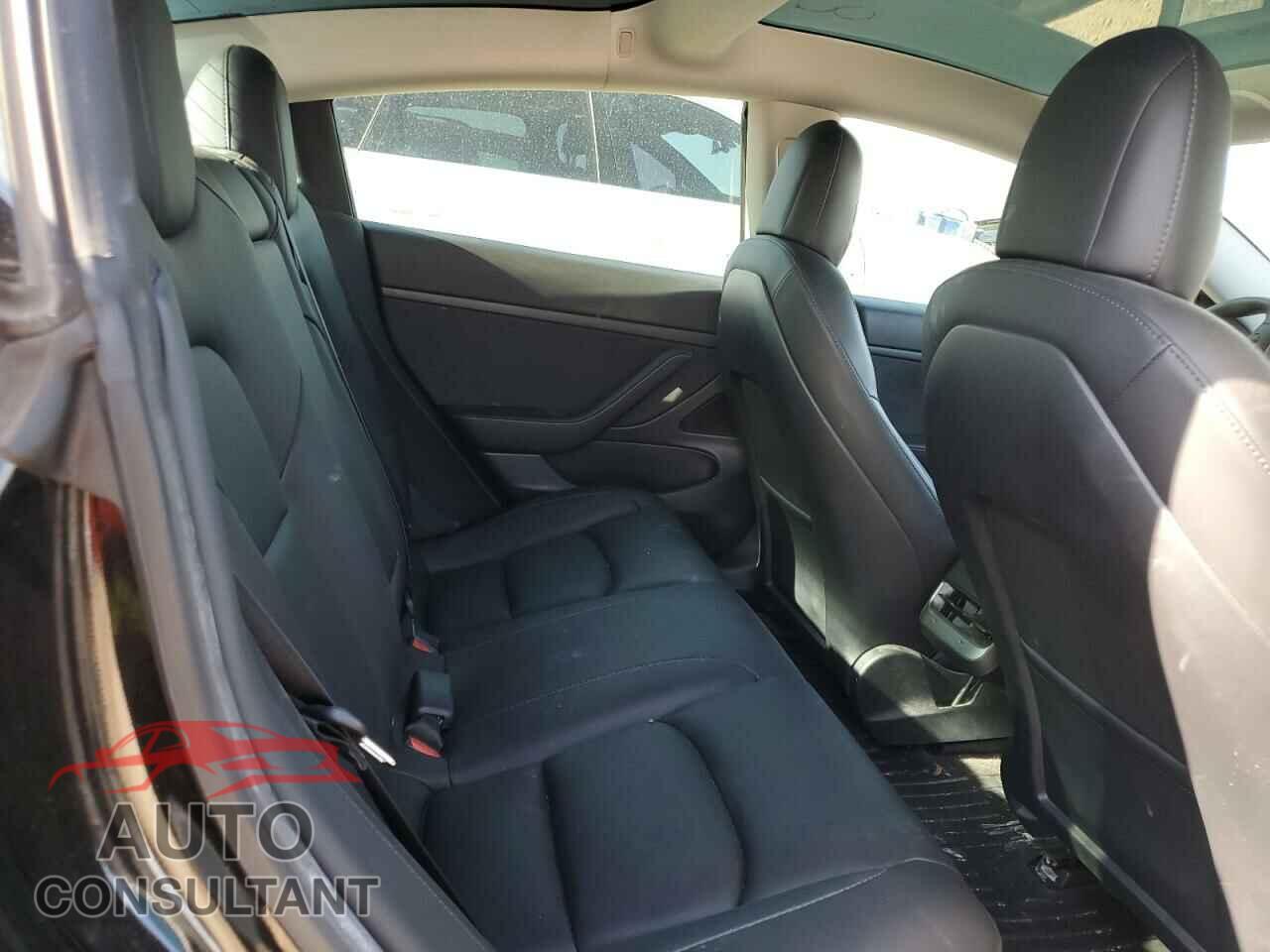 TESLA MODEL 3 2020 - 5YJ3E1EA3LF803378