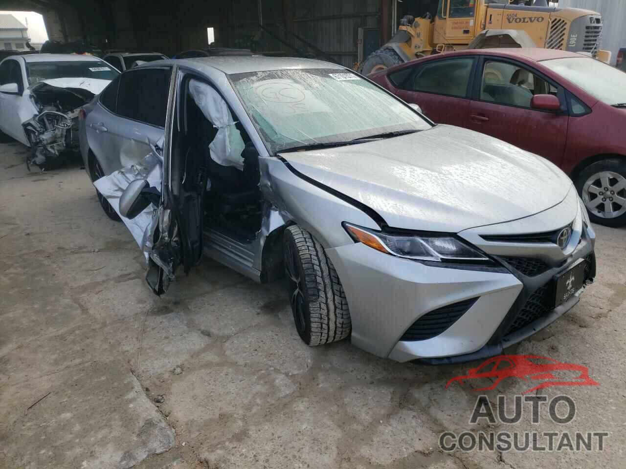 TOYOTA CAMRY 2018 - JTNB11HK3J3025715
