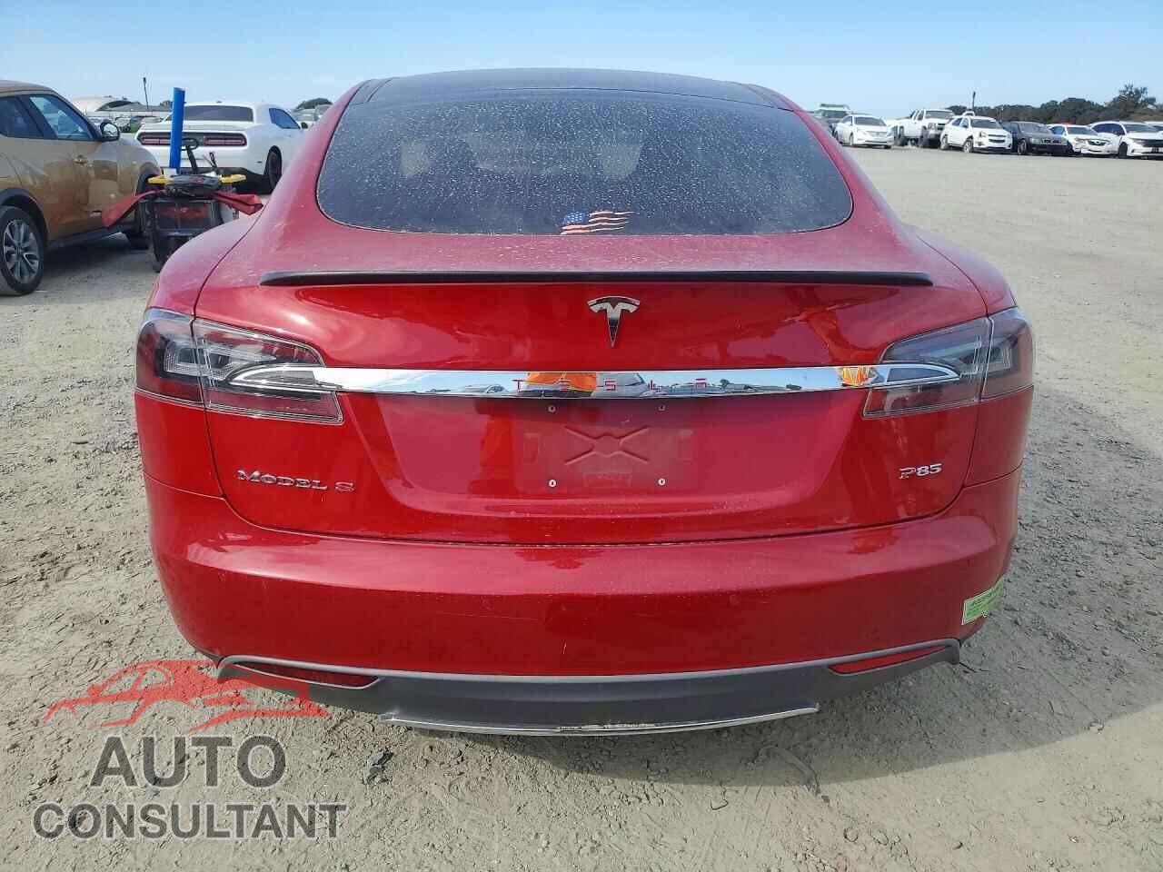 TESLA MODEL S 2013 - 5YJSA1CP8DFP22618