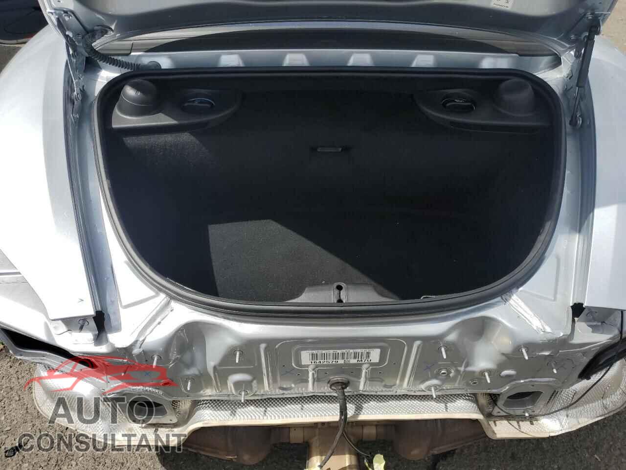 PORSCHE BOXSTER 2014 - WP0CA2A88ES120733