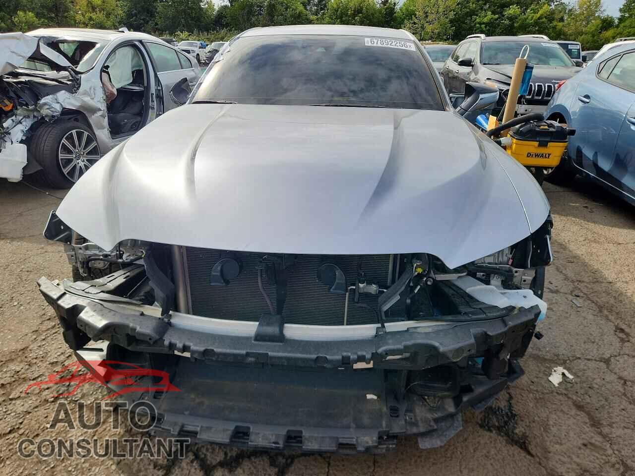 LEXUS IS 2023 - JTHAP1D22P5004869