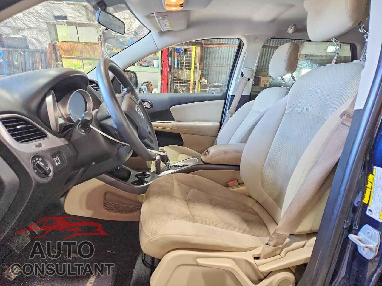 DODGE JOURNEY 2015 - 3C4PDCBB0FT665575