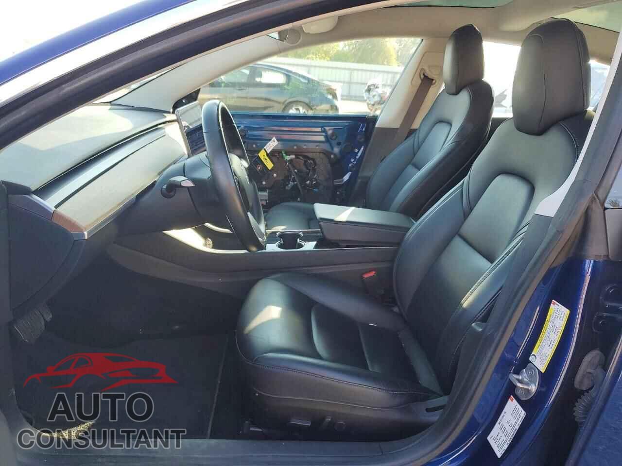 TESLA MODEL 3 2018 - 5YJ3E1EA9JF059055