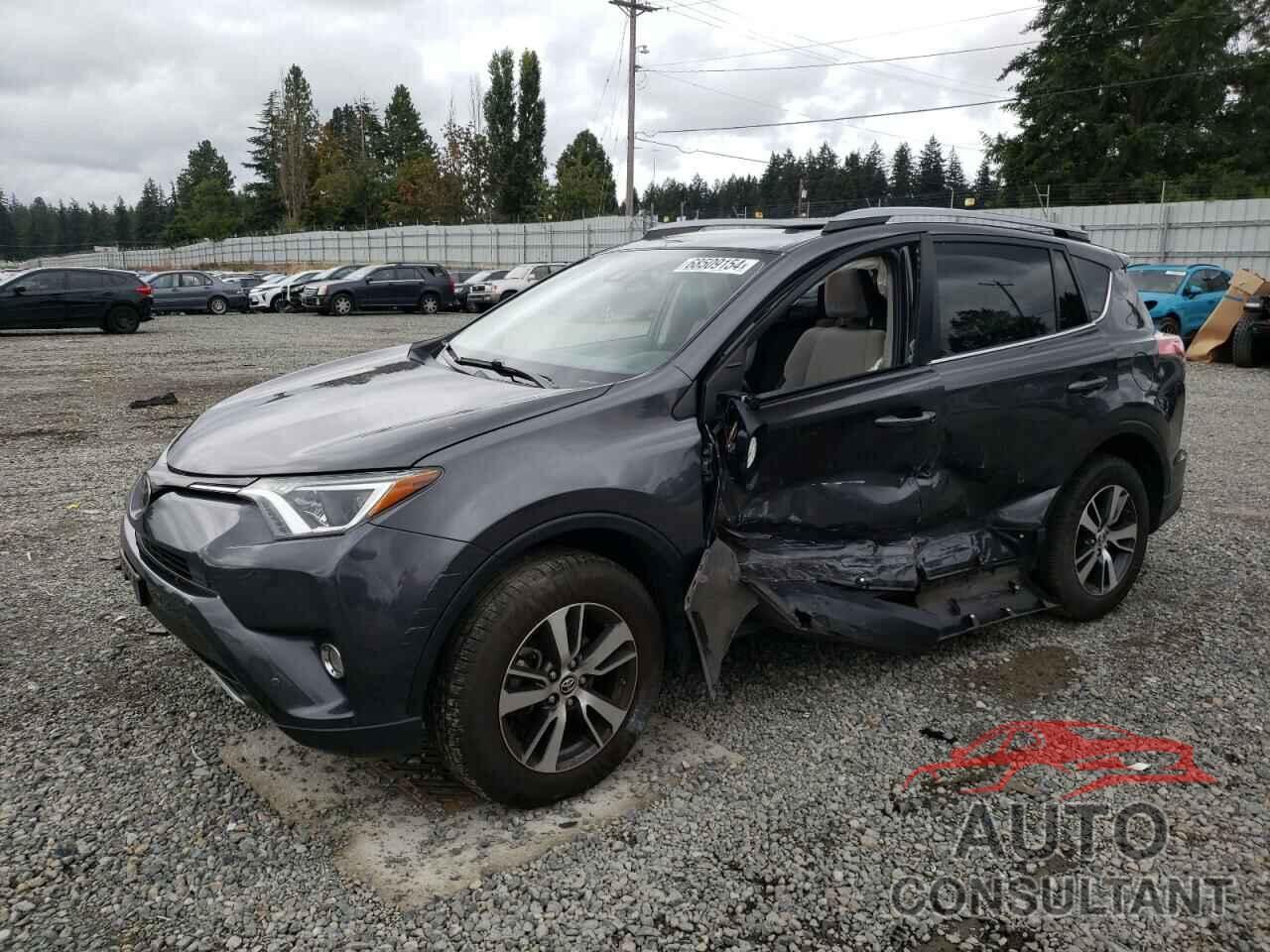 TOYOTA RAV4 2017 - JTMRFREV3HJ126003