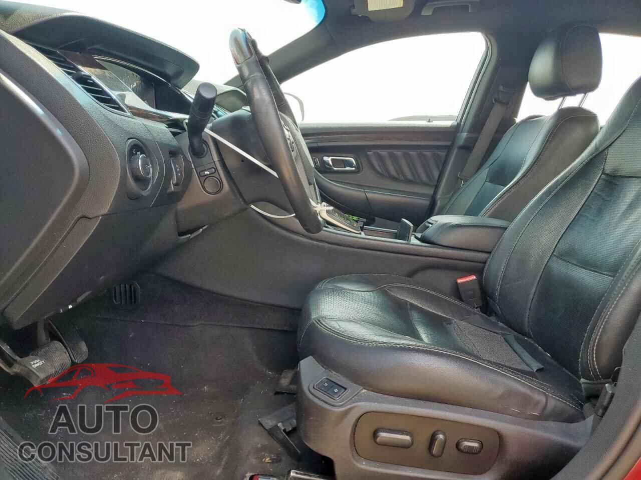 FORD TAURUS 2015 - 1FAHP2F82FG146512