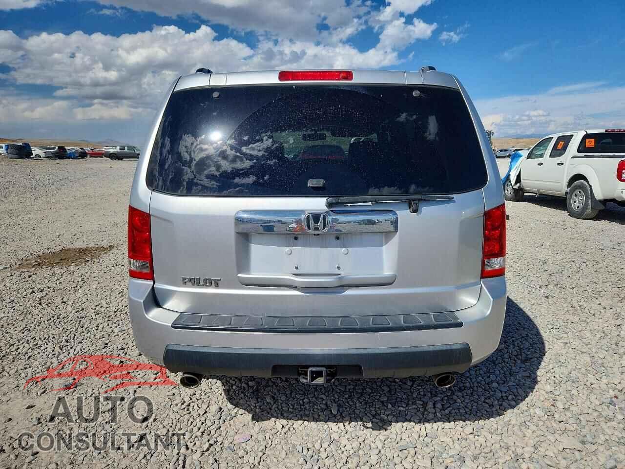 HONDA PILOT 2011 - 5FNYF3H54BB050181