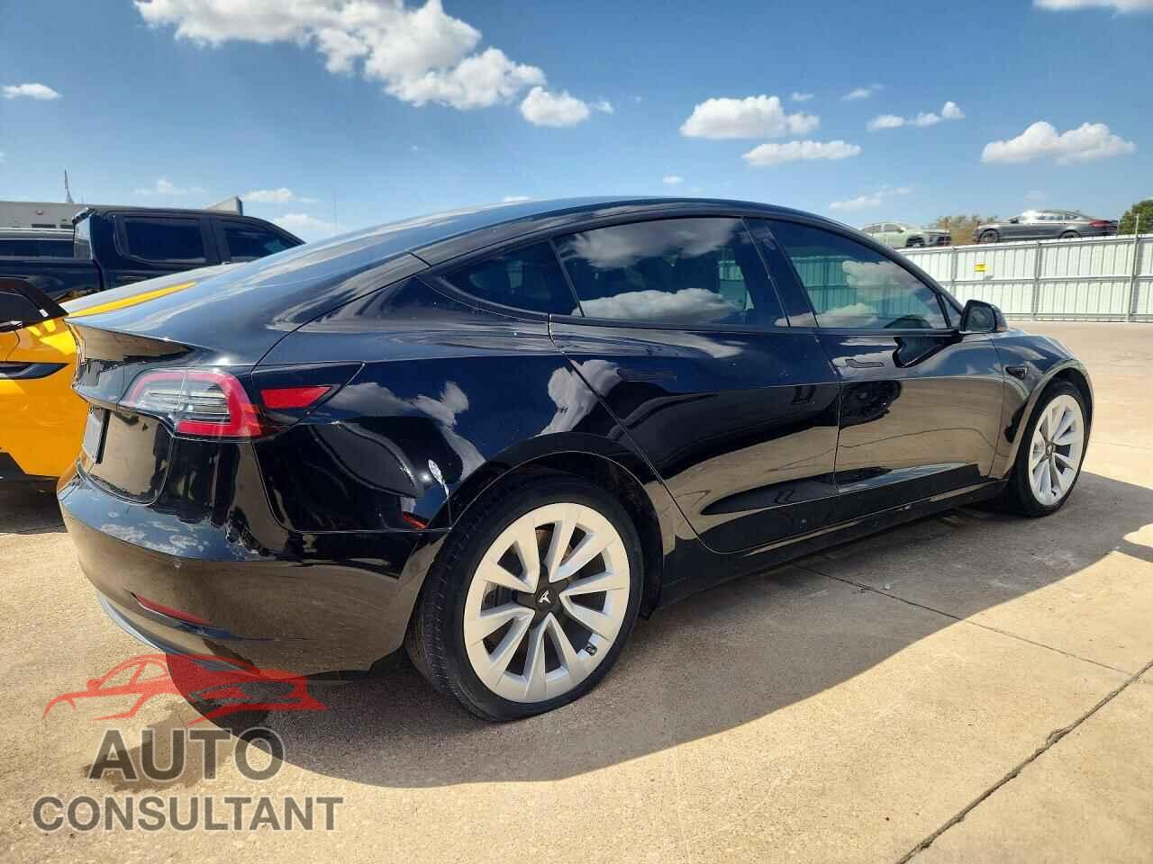 TESLA MODEL 3 2021 - 5YJ3E1EA7MF927624