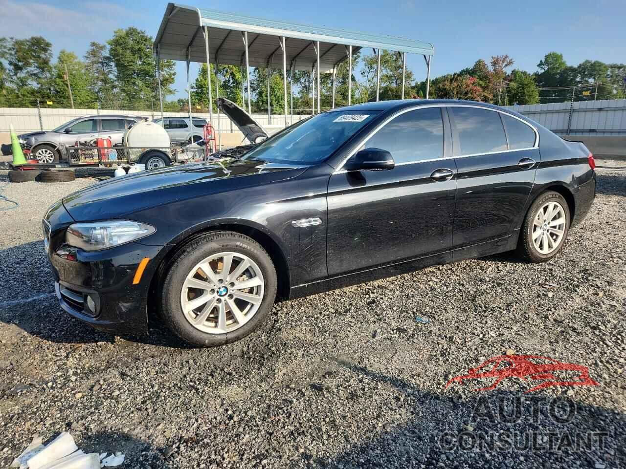 BMW 5 SERIES 2016 - WBA5A5C58GD527758