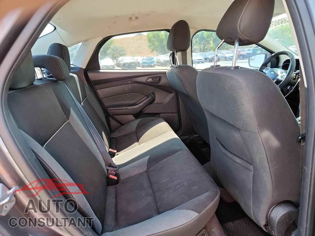 FORD FOCUS 2012 - 1FAHP3F26CL184958