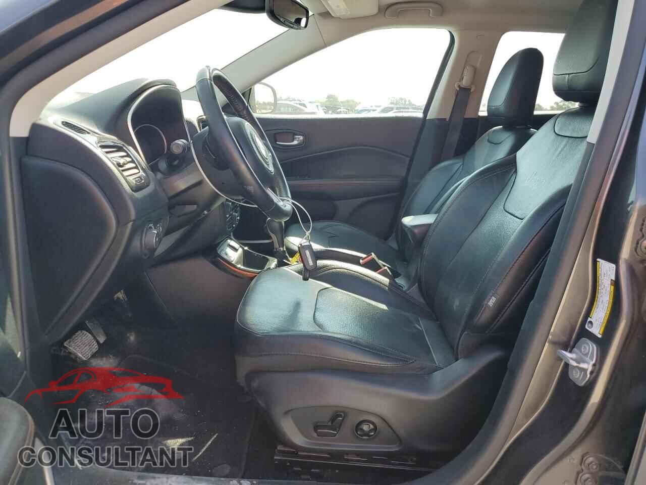 JEEP COMPASS 2020 - 3C4NJCCB4LT114575