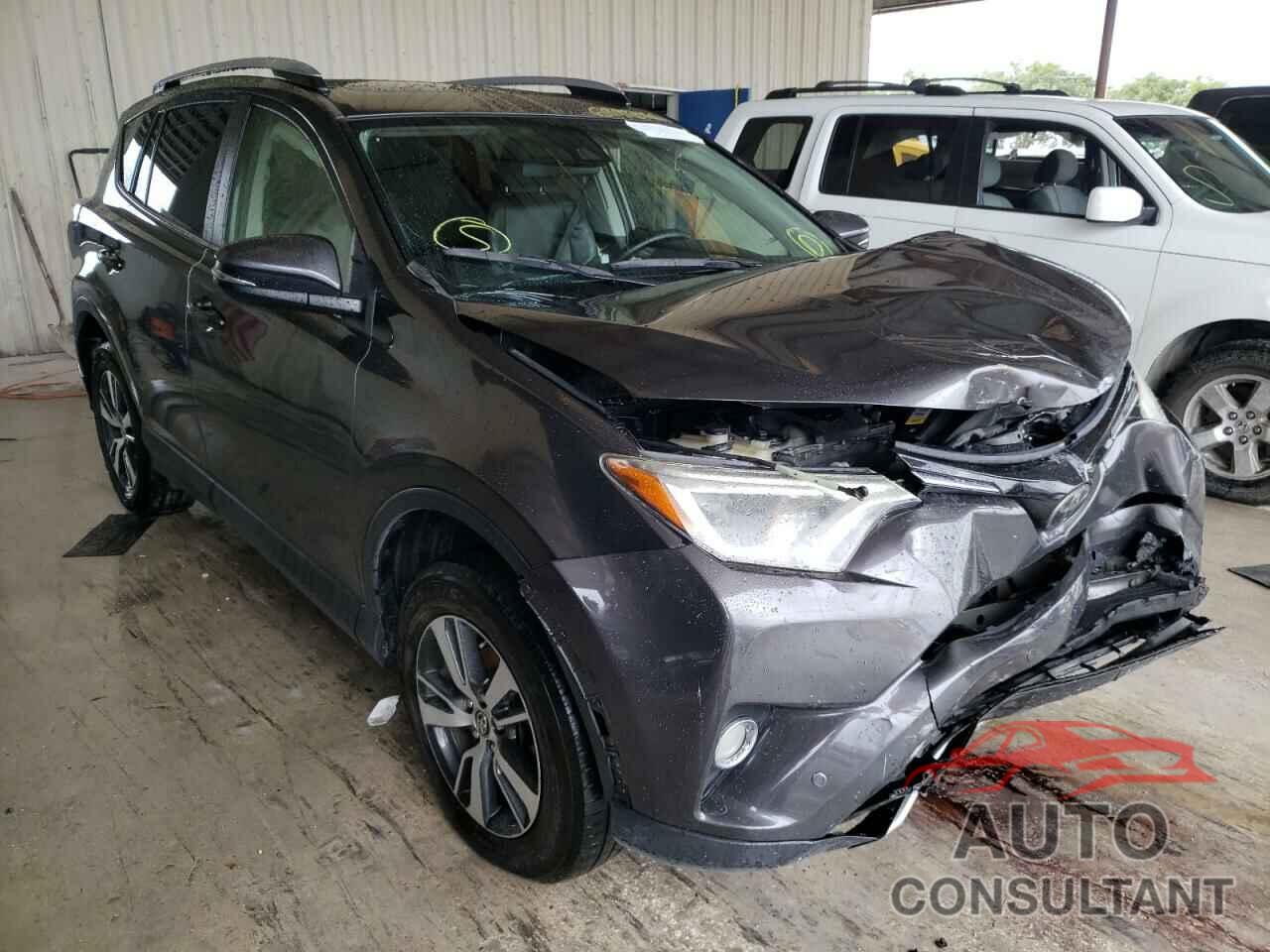 TOYOTA RAV4 2017 - JTMWFREV2HJ720004