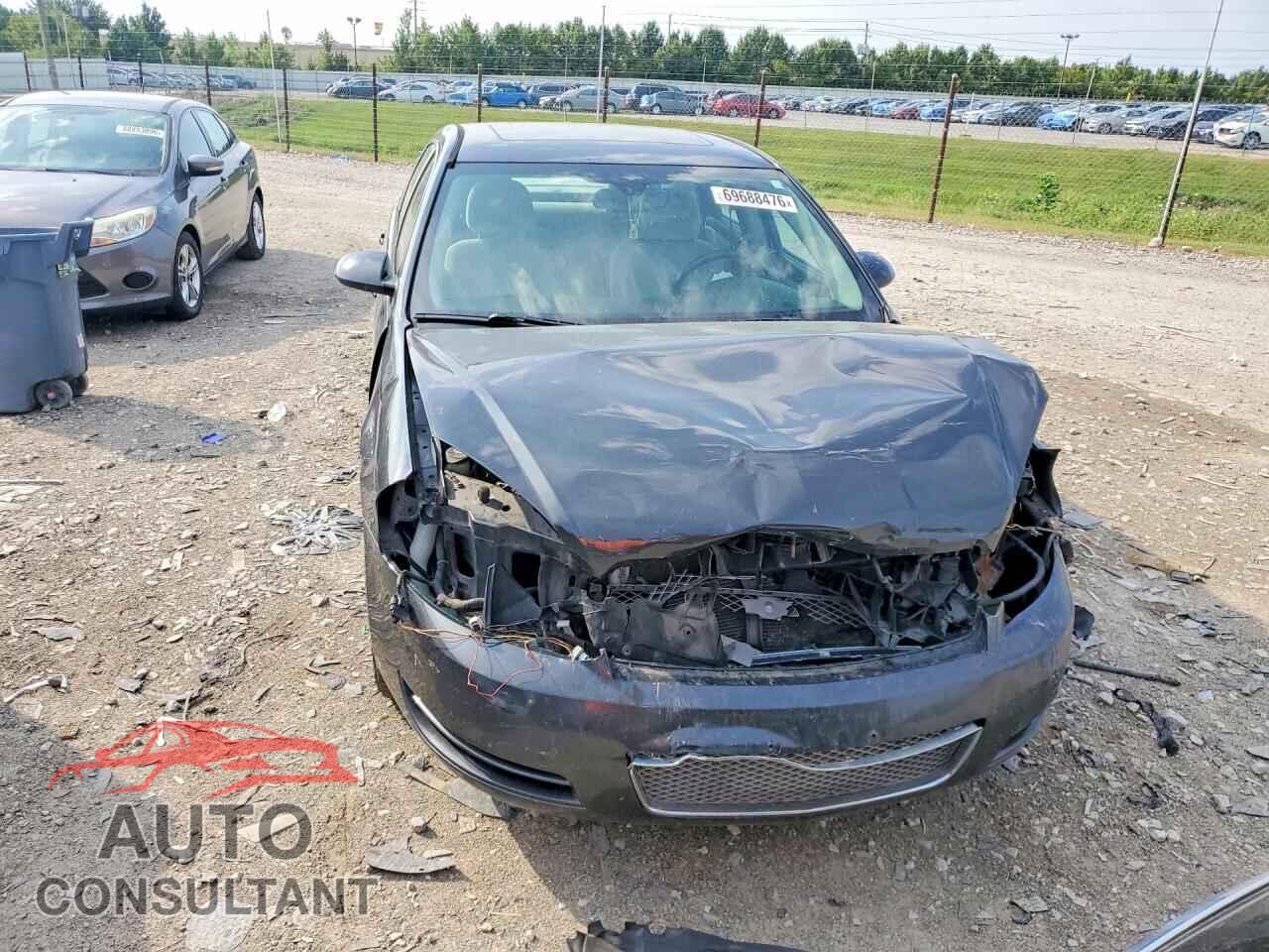 CHEVROLET IMPALA 2013 - 2G1WG5E39D1237644