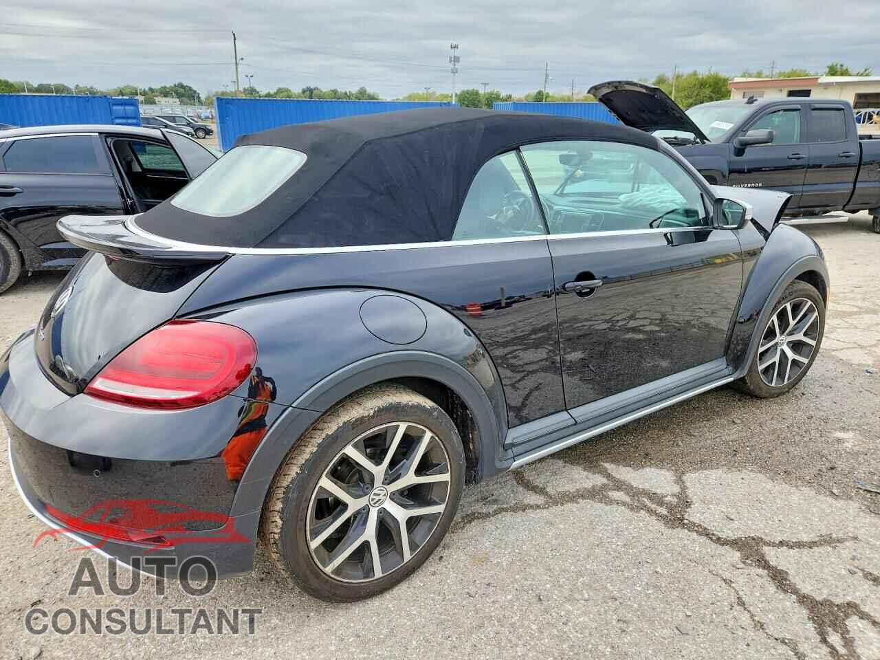 VOLKSWAGEN BEETLE 2017 - 3VWT17AT6HM813232