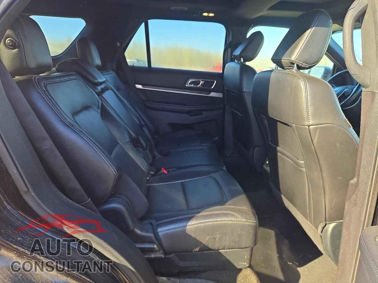 FORD EXPLORER 2018 - 1FM5K8F89JGB70292