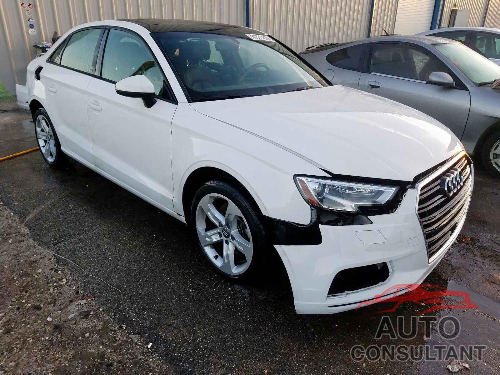 AUDI A3 2018 - WAUAUGFF6J1062590