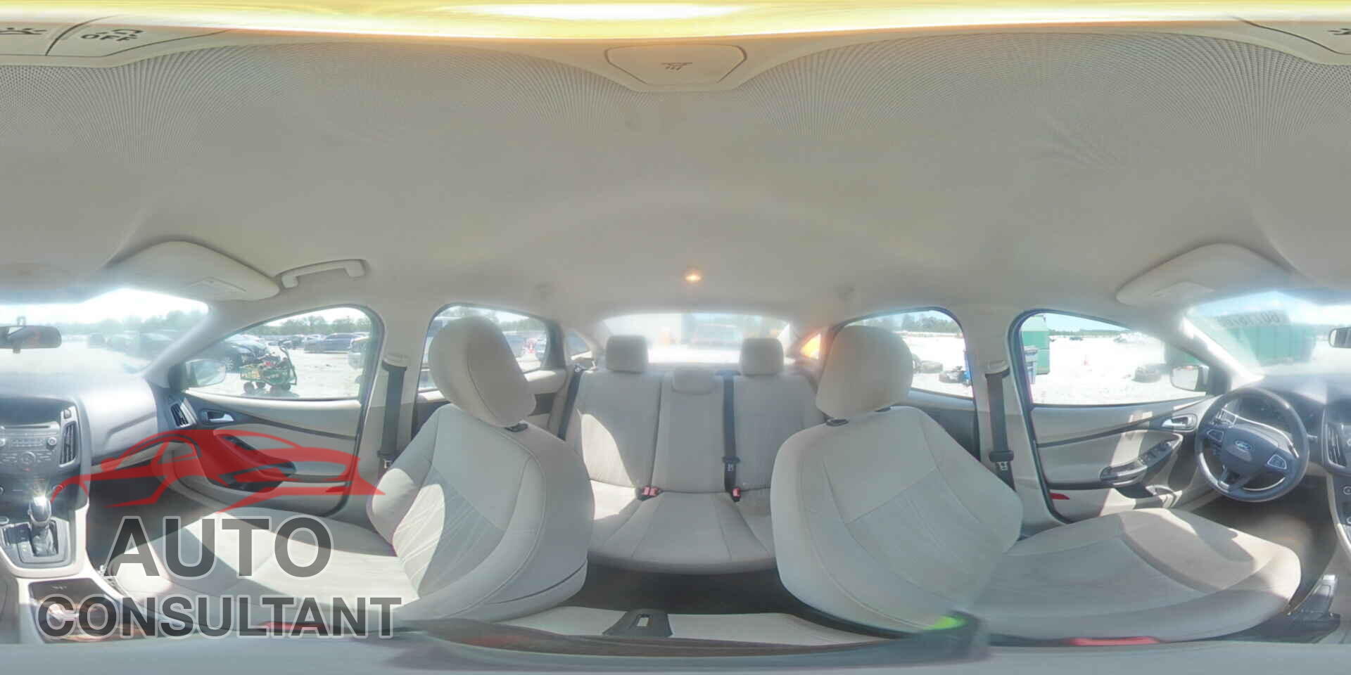 FORD FOCUS 2015 - 1FADP3F29FL343877