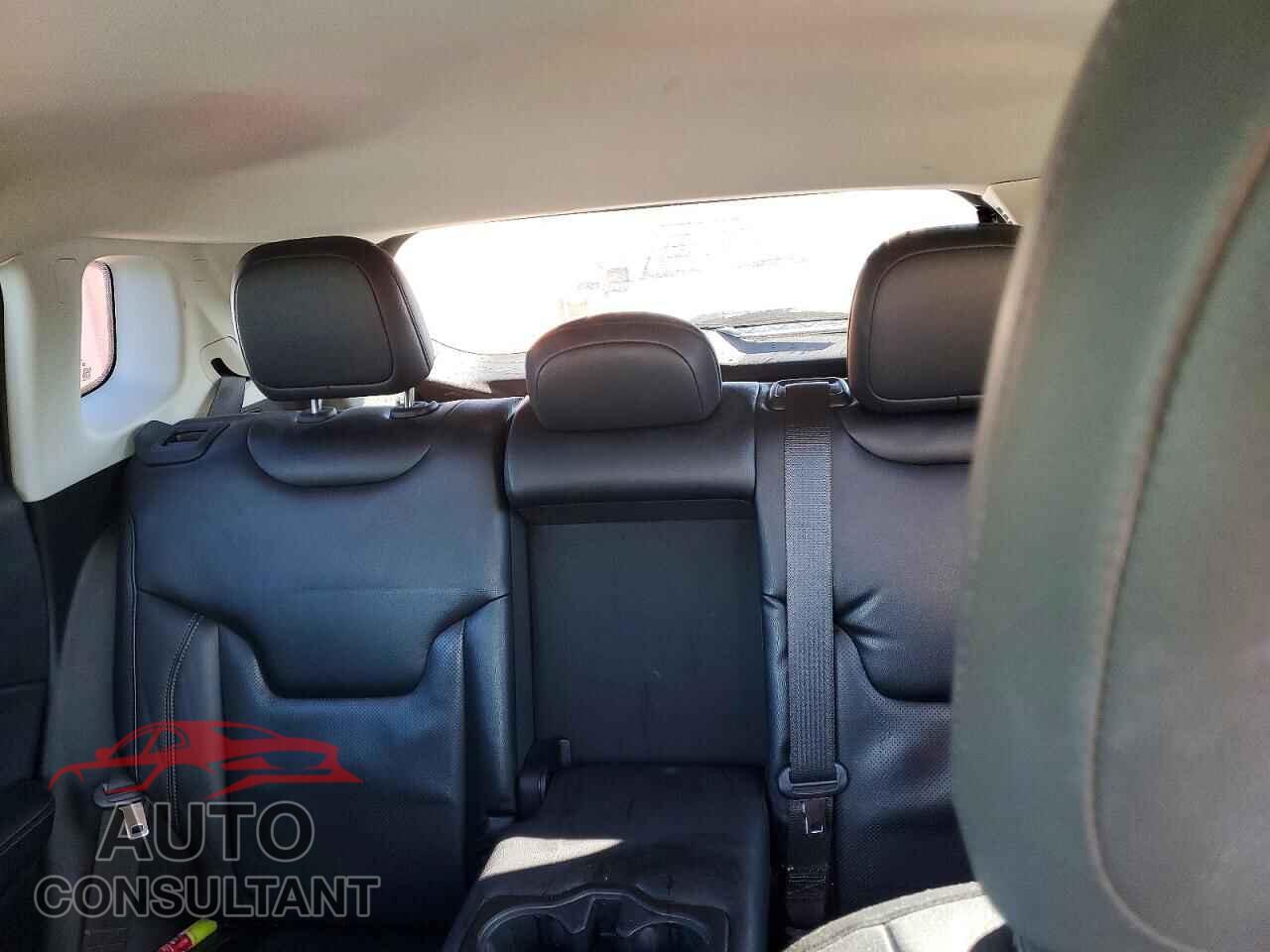 JEEP COMPASS 2017 - 3C4NJDCB3HT624395