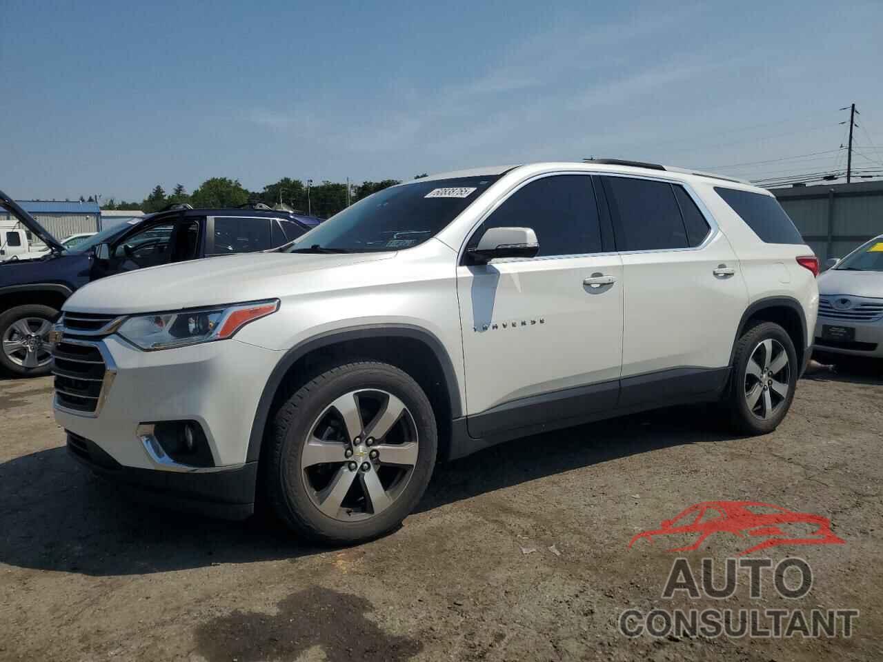 CHEVROLET TRAVERSE 2018 - 1GNERHKW7JJ231251