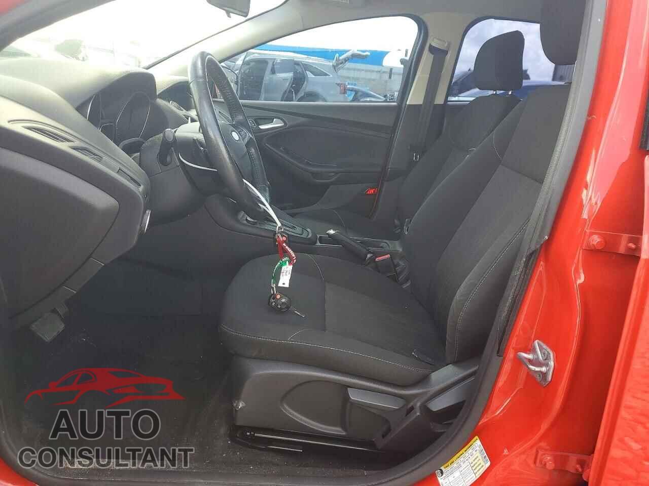 FORD FOCUS 2016 - 1FADP3F22GL304694