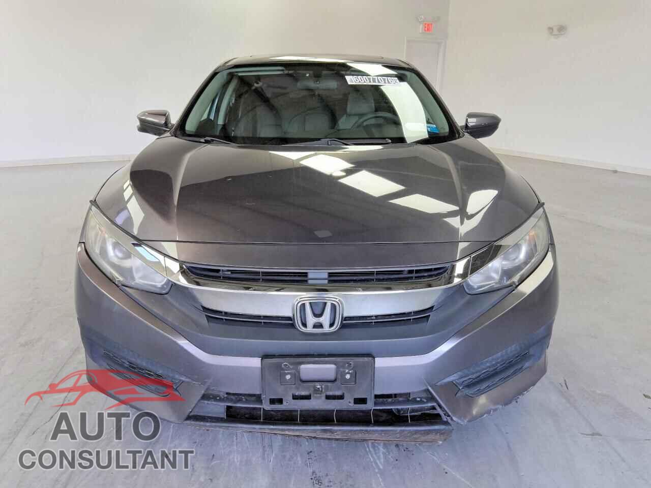 HONDA CIVIC 2017 - 19XFC2F74HE226532