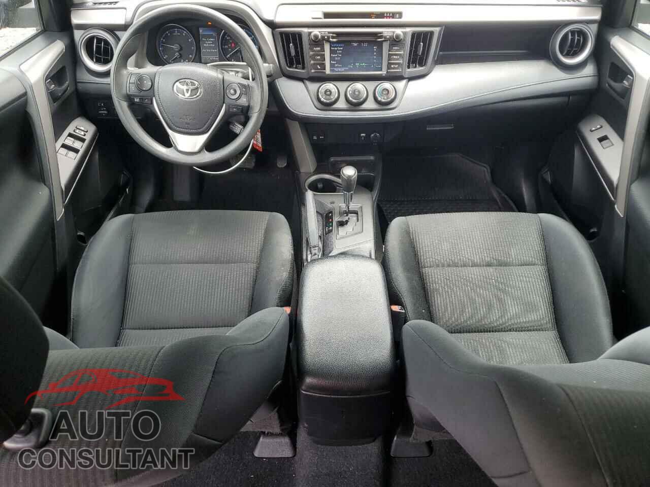 TOYOTA RAV4 2017 - 2T3BFREV5HW663135