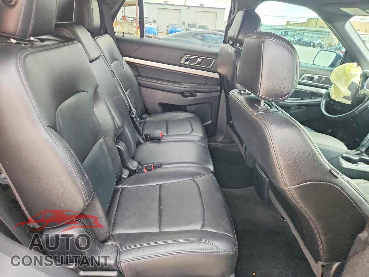 FORD EXPLORER 2017 - 1FM5K7D84HGC52535